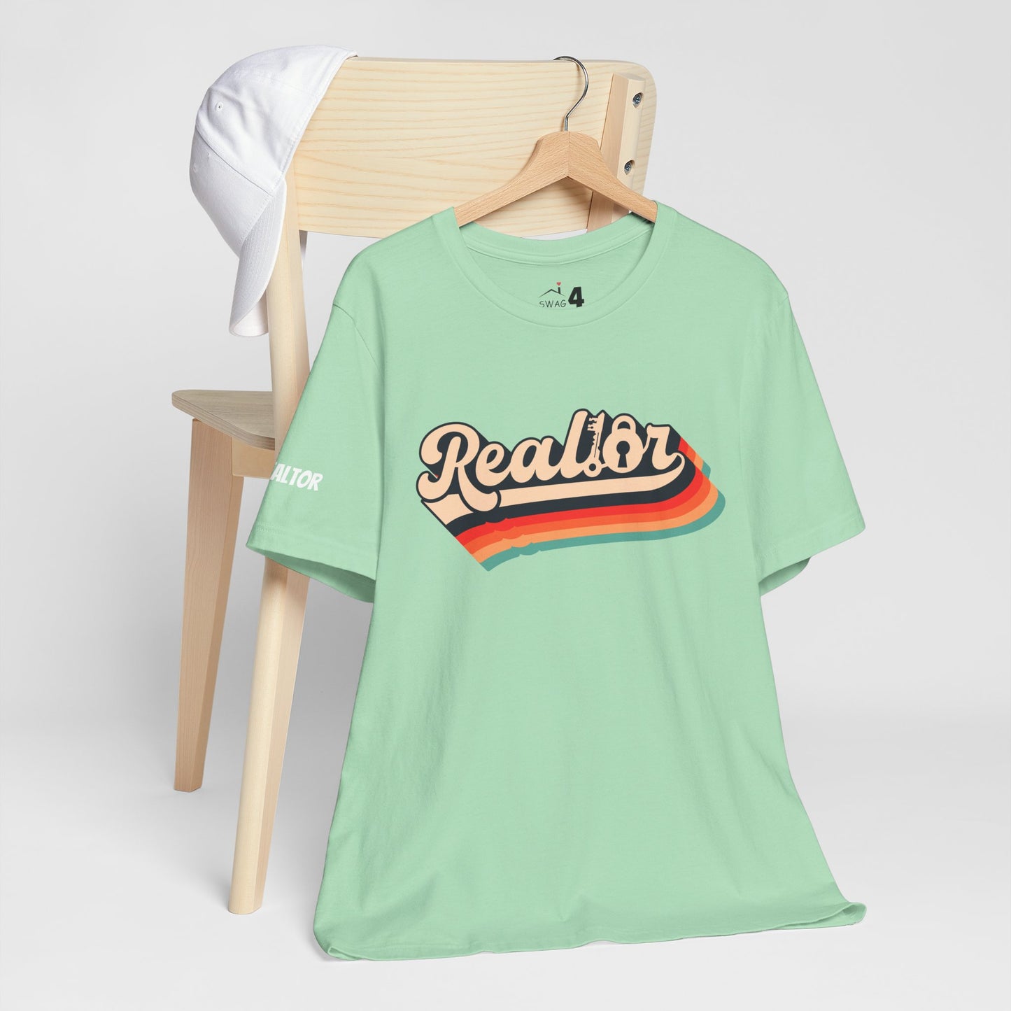 π‘ Retro Realtor Tee β Because Selling Homes Never Goes Out of Style! π‘