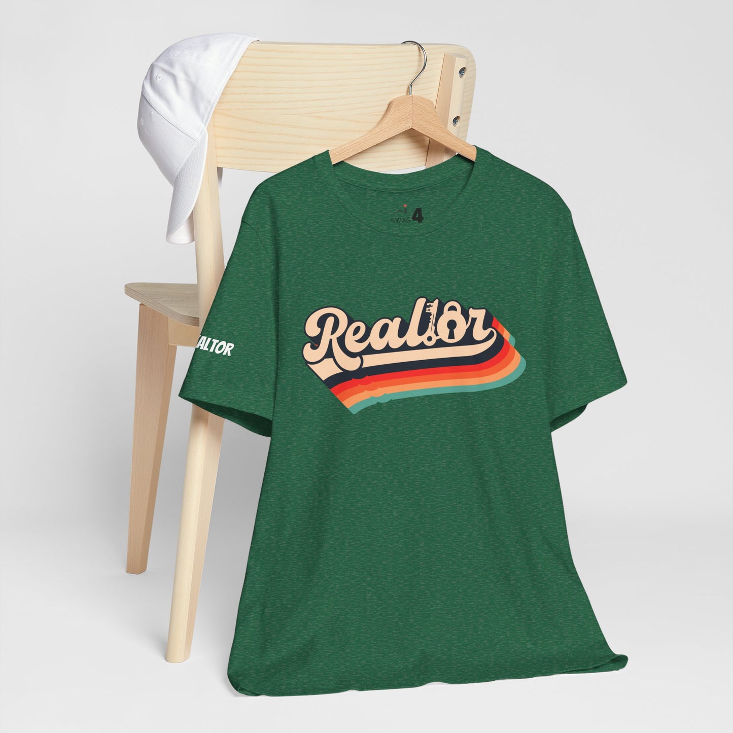 π‘ Retro Realtor Tee β Because Selling Homes Never Goes Out of Style! π‘