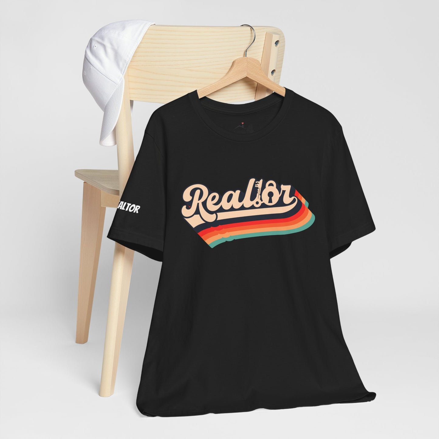 π‘ Retro Realtor Tee β Because Selling Homes Never Goes Out of Style! π‘